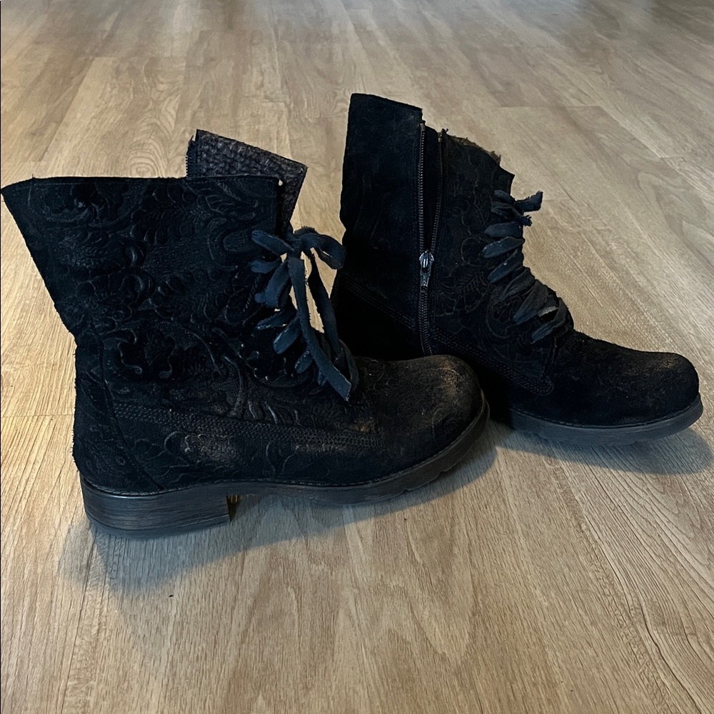 Dark brown boots